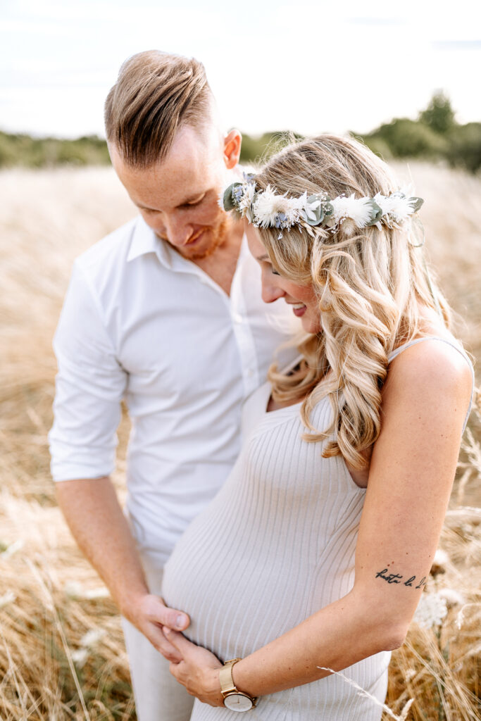 Babybauchshooting Sommer Weinberge Winningen